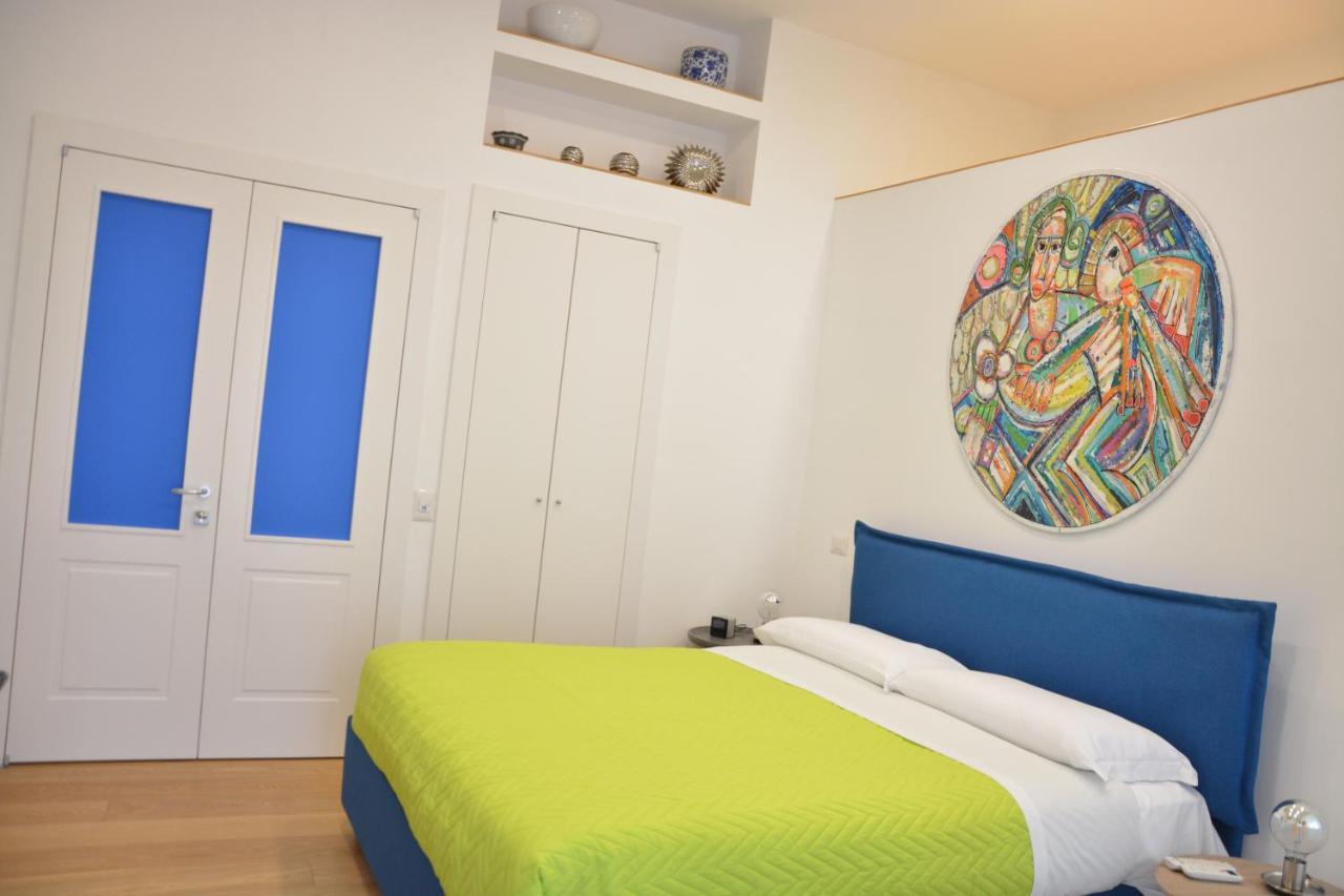 Dimora Megaride Bed & Breakfast Naples Exterior photo