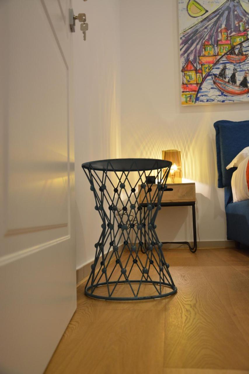 Dimora Megaride Bed & Breakfast Naples Exterior photo